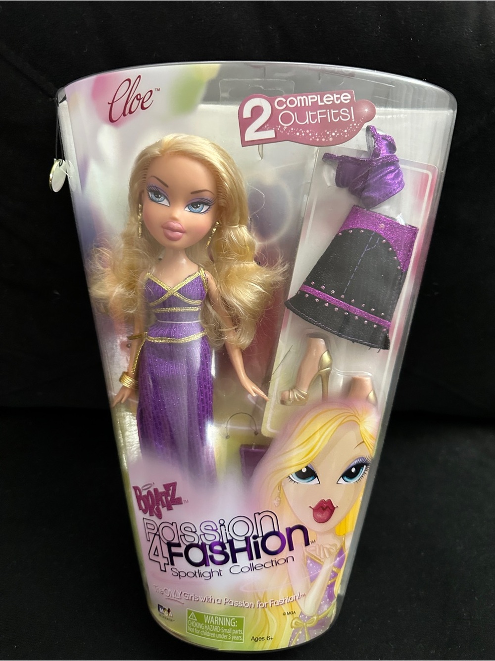 Bratz 2008 Cloe Passion 4 Fashion Doll with 2 Outfits NRFB!